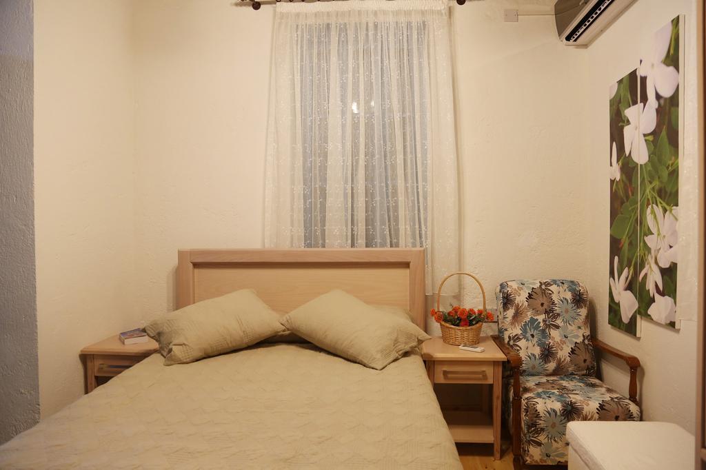 Cypriot Swallow Boutique Hotel Nicósia Quarto foto